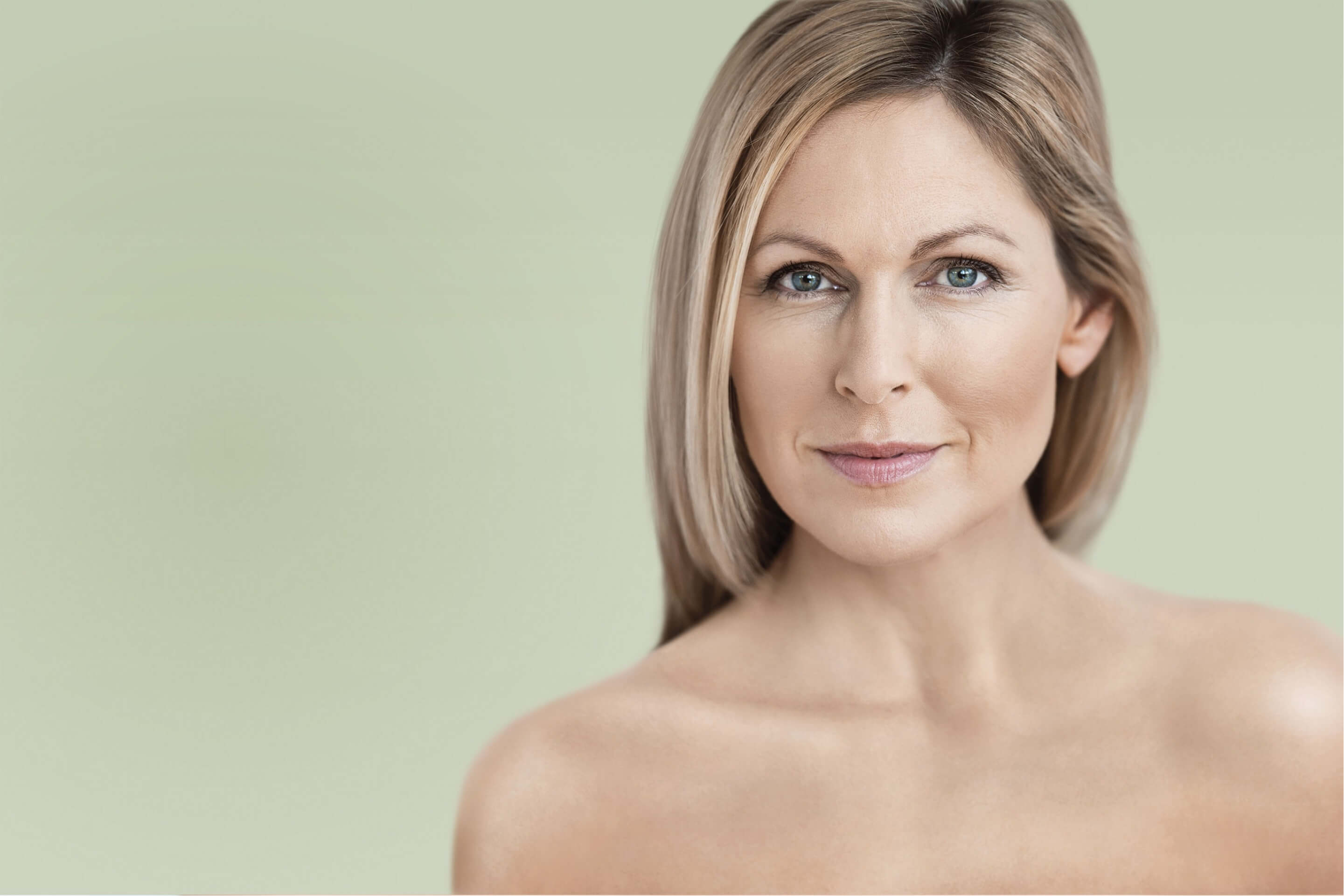 Section_04_photo_slide_2@1.5x